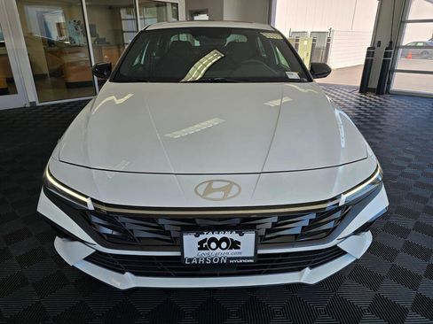 New 2026 Hyundai Elantra SEL Sport Premium FWD image 8