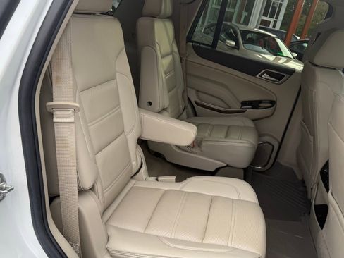 Used 2019 GMC Yukon Denali image 22
