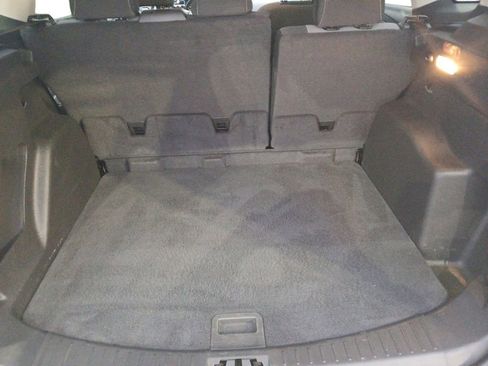 Used 2017 Ford Escape SE image 19