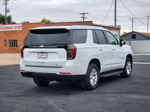 Used 2025 Chevrolet Tahoe LT AWD/4WD image 3