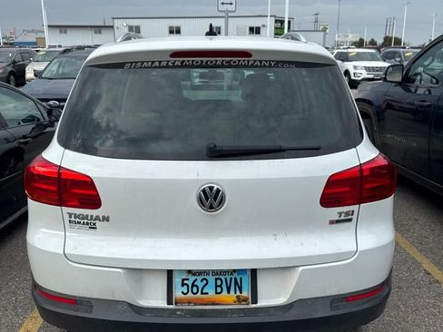 Used 2017 Volkswagen Tiguan Wolfsburg Edition AWD/4WD image 9