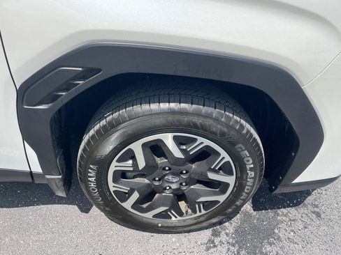 Certified 2026 Subaru Forester Premium w/ Premium/Limited Package AWD/4WD image 11