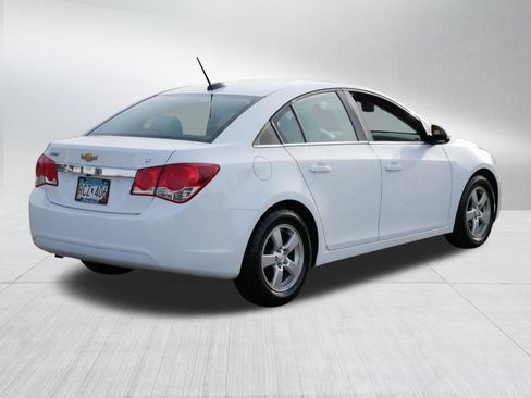 Used 2015 Chevrolet Cruze LT image 7