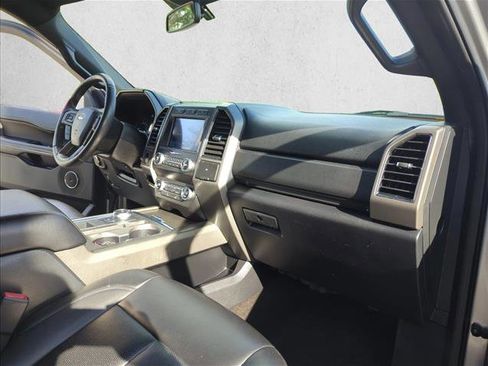 Used 2020 Ford Expedition XLT w/ Equipment Group 201A image 30