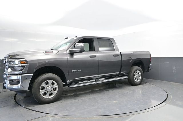 Used 2026 RAM 2500 Big Horn AWD/4WD image 7