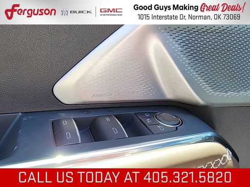 New 2026 GMC Acadia Denali Ultimate AWD/4WD image 15