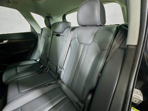 Used 2023 Audi Q5 2.0T Prestige image 25