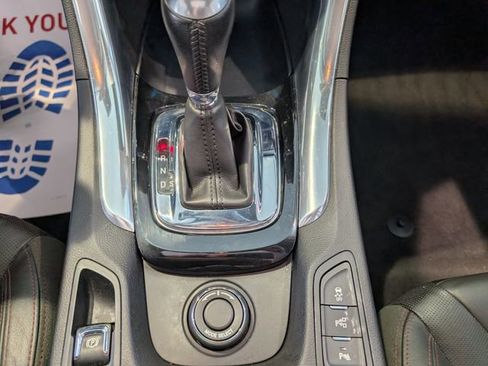 Used 2017 Chevrolet SS RWD image 18