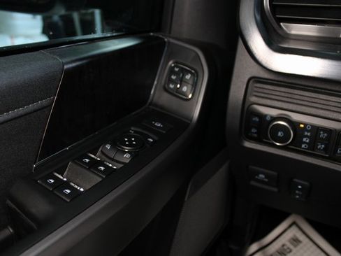 Used 2025 Ford F350 Lariat w/ Lariat Ultimate Package image 24