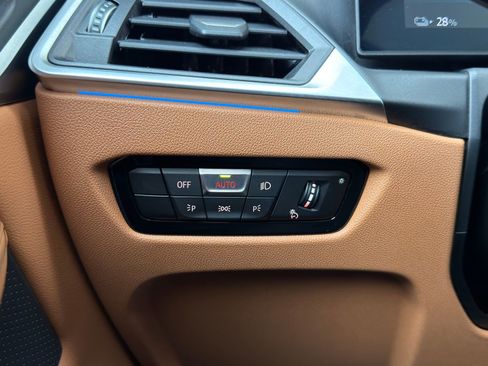 Used 2023 BMW i4 eDrive40 w/ Premium Package image 23