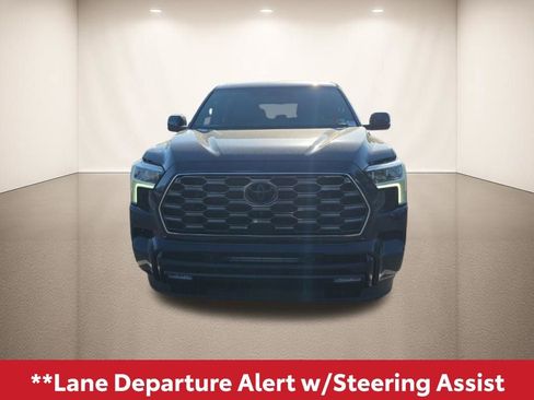 Used 2025 Toyota Sequoia Platinum image 16