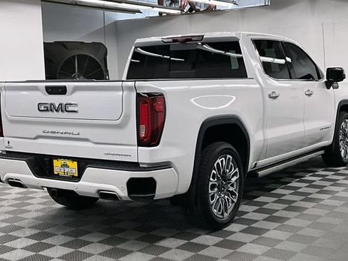 Used 2024 GMC Sierra 1500 Denali Ultimate AWD/4WD image 13