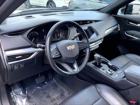 Used 2019 Cadillac XT4 Premium Luxury AWD/4WD image 14