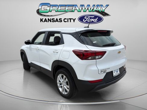 Used 2022 Chevrolet TrailBlazer LS FWD image 6