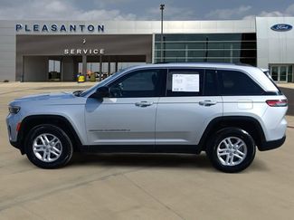 Used 2024 Jeep Grand Cherokee Laredo RWD video 2