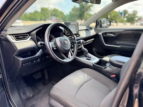 Used 2022 Toyota RAV4 XLE w/ Convenience Package AWD/4WD image 15