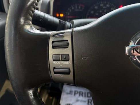 Used 2006 Nissan Titan SE image 33