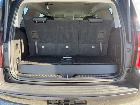 Used 2018 Chevrolet Tahoe LT image 16