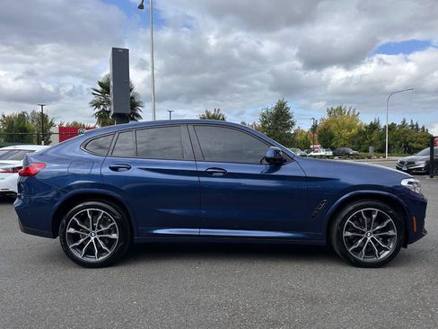 Used 2019 BMW X4 xDrive30i w/ M Sport Package 2 AWD/4WD image 17