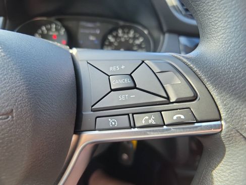 Used 2018 Nissan Rogue Sport S w/ S Appearance Package AWD/4WD image 16