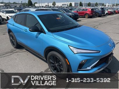 New 2025 Buick Envista Sport Touring w/ Advanced Safety Package