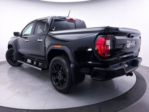 Used 2024 GMC Canyon Denali w/ LPO, Denali Black Edition AWD/4WD image 3