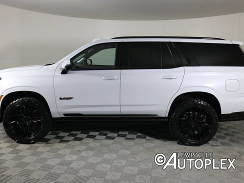 Used 2026 Cadillac Escalade V w/ LPO, ONYX Package AWD/4WD image 8