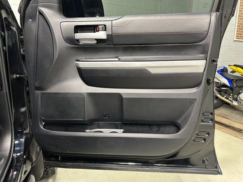 Used 2019 Toyota Tundra TRD Pro image 9