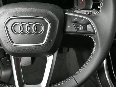 New 2025 Audi Q7 3.0T Premium Plus image 11