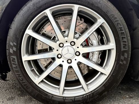 Used 2015 Mercedes-Benz S 63 AMG 4MATIC Sedan image 62