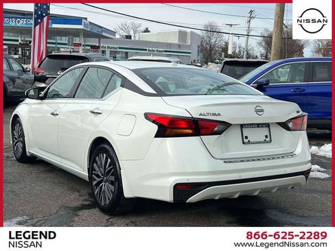 Used 2023 Nissan Altima 2.5 SV image 7