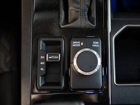 Used 2022 Toyota Tundra SR5 image 21