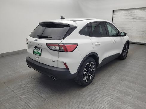 Used 2021 Ford Escape SE w/ SE Sport Appearance Package FWD image 9