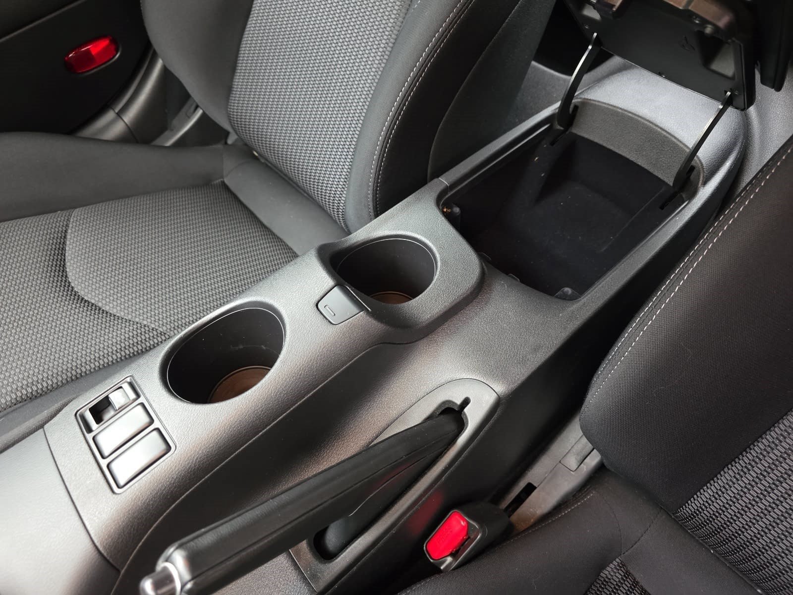 Used 2024 Nissan Z Sport w/ Floor Mat Package RWD image 26