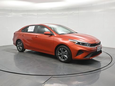 Used 2023 Kia Forte LXS FWD image 45