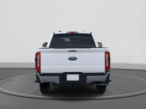 New 2026 Ford F250 Lariat w/ Chrome Package image 5