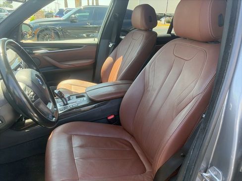 Used 2017 BMW X5 xDrive35i w/ Premium Package AWD/4WD image 8