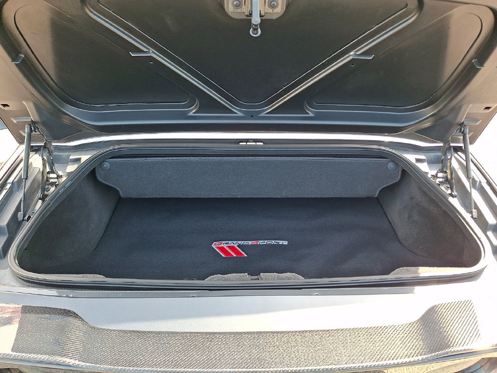 Used 2010 Chevrolet Corvette Grand Sport w/ Preferred Equipment Group RWD image 33