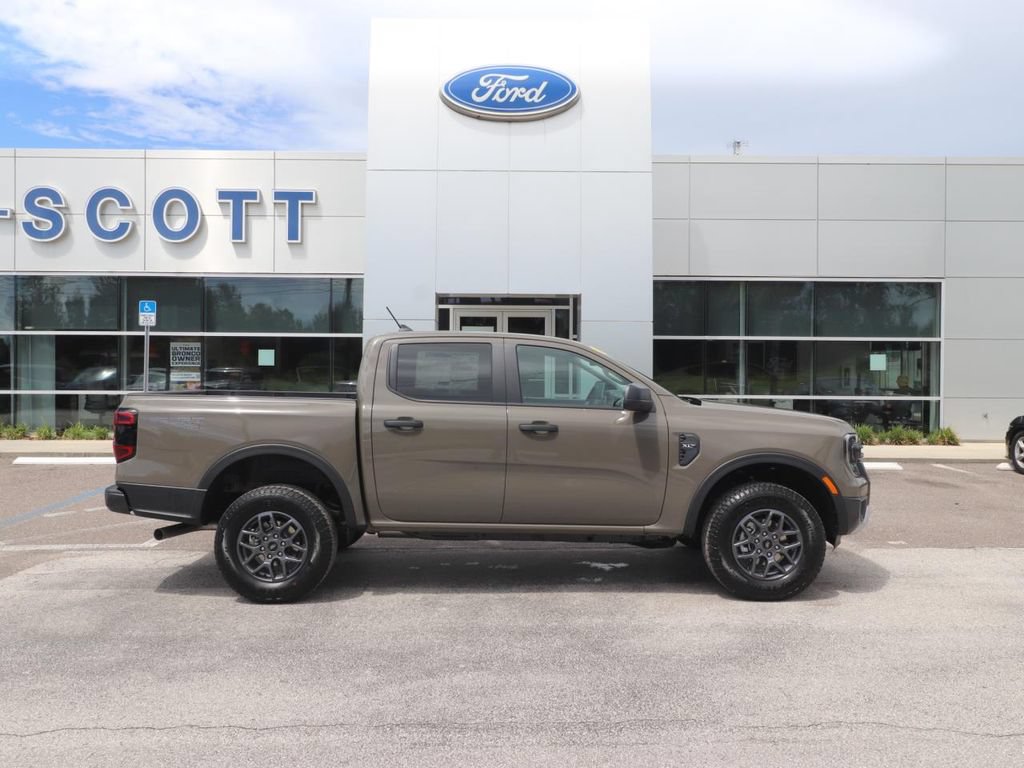 New 2026 Ford Ranger XLT w/ Equipment Group 301A High AWD/4WD image 15