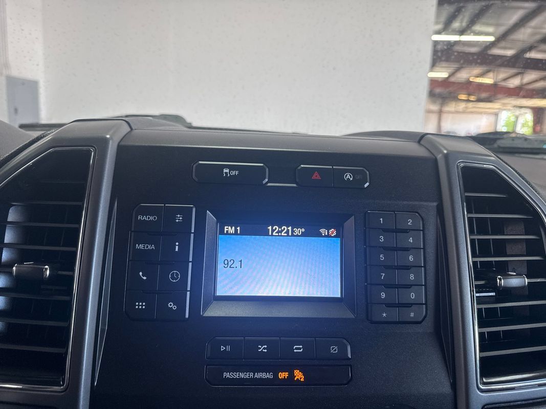 Used 2018 Ford F150 XLT AWD/4WD image 15