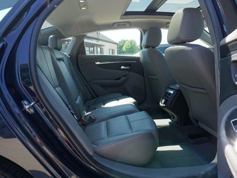 Used 2019 Chevrolet Impala LT w/ Sunroof and Spoiler Package FWD image 25