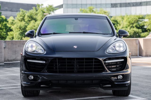 Used 2014 Porsche Cayenne GTS AWD/4WD image 13