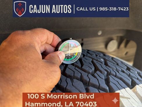 Used 2018 Chevrolet Silverado 1500 LT w/ All Star Edition AWD/4WD image 29