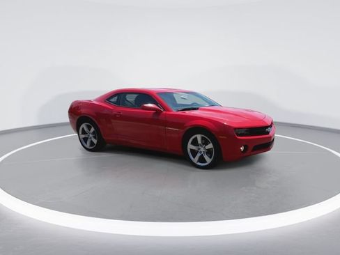 Used 2010 Chevrolet Camaro LT w/ RS Package RWD image 2