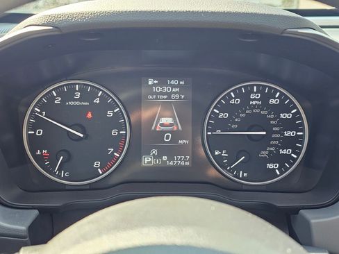 Used 2024 Subaru Crosstrek 2.0i Premium AWD/4WD image 27