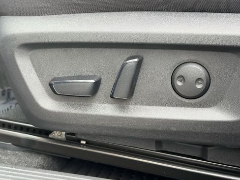 Certified 2023 Nissan Rogue SV image 15