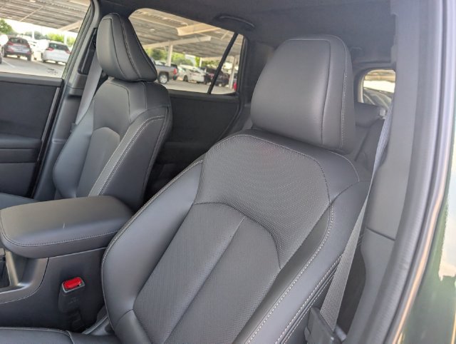 New 2026 Subaru Outback Limited AWD/4WD image 7