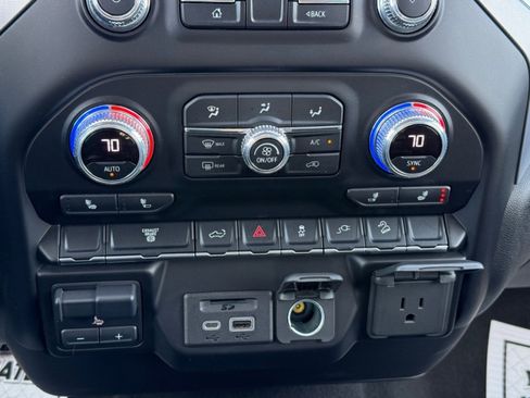 Used 2022 GMC Sierra 2500 SLE w/ SLE Value Package; image 28