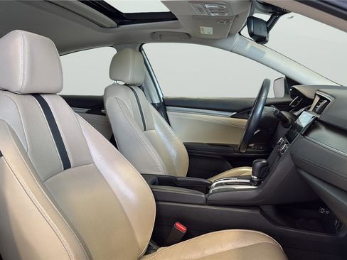 Used 2016 Honda Civic Touring image 16