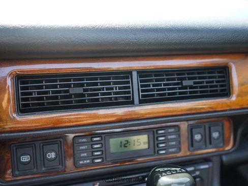 Used 1994 Jaguar XJS 4.0 Convertible image 37